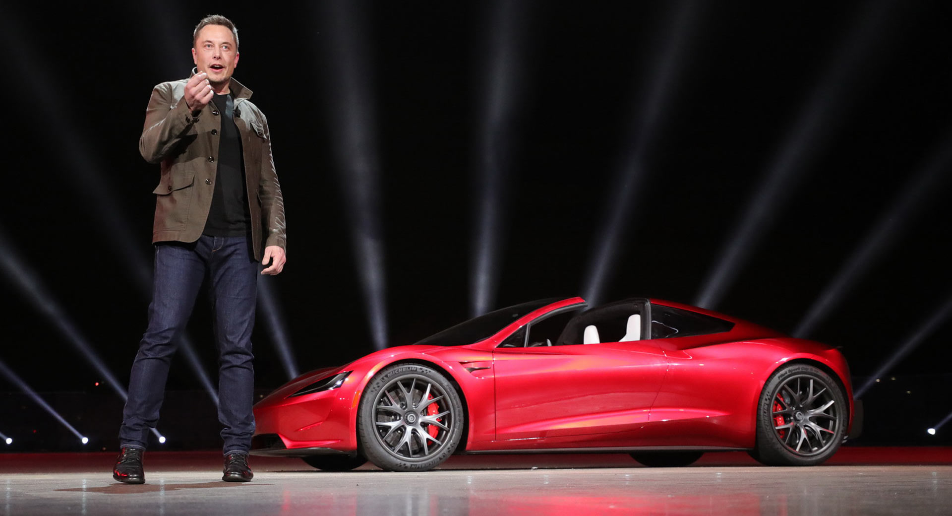 Tỷ phú Elon Musk được ưu đãi mua cổ phiếu Tesla, có thể lời ngay gần 800 triệu USD