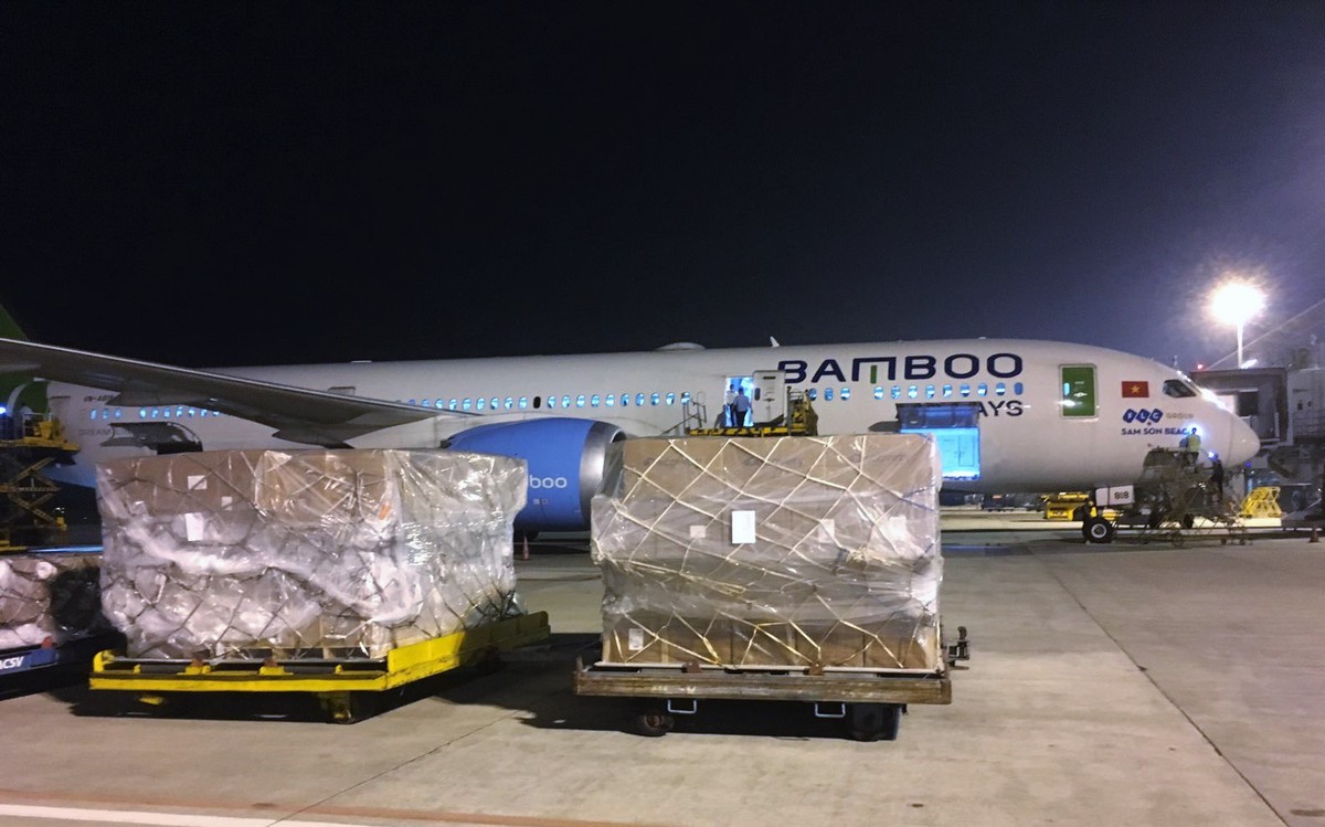 Bamboo Airways đẩy mạnh chở hàng hóa giá trị lớn trên tuyến Việt Nam - Hàn Quốc