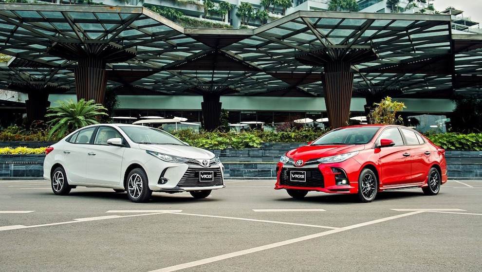 Tháng 4/2021: Doanh số bán xe Suzuki giảm hơn 2.000 xe, Toyota giảm gần 1.000 xe