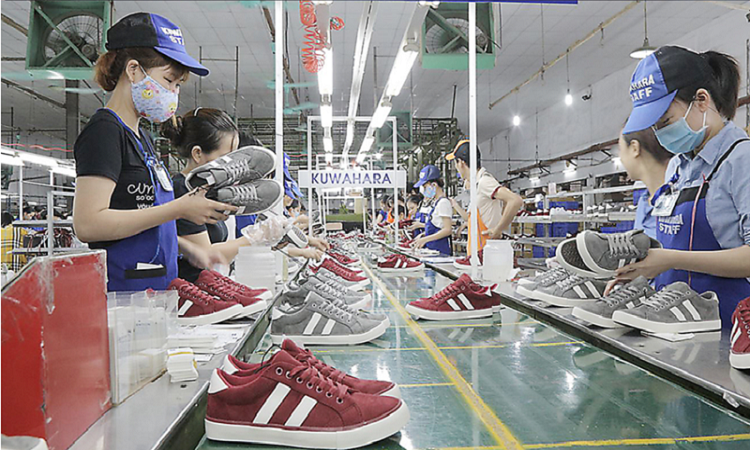 Doanh nghiệp dệt may, da giày nhanh chóng “bắt nhịp” thị trường xuất khẩu 
